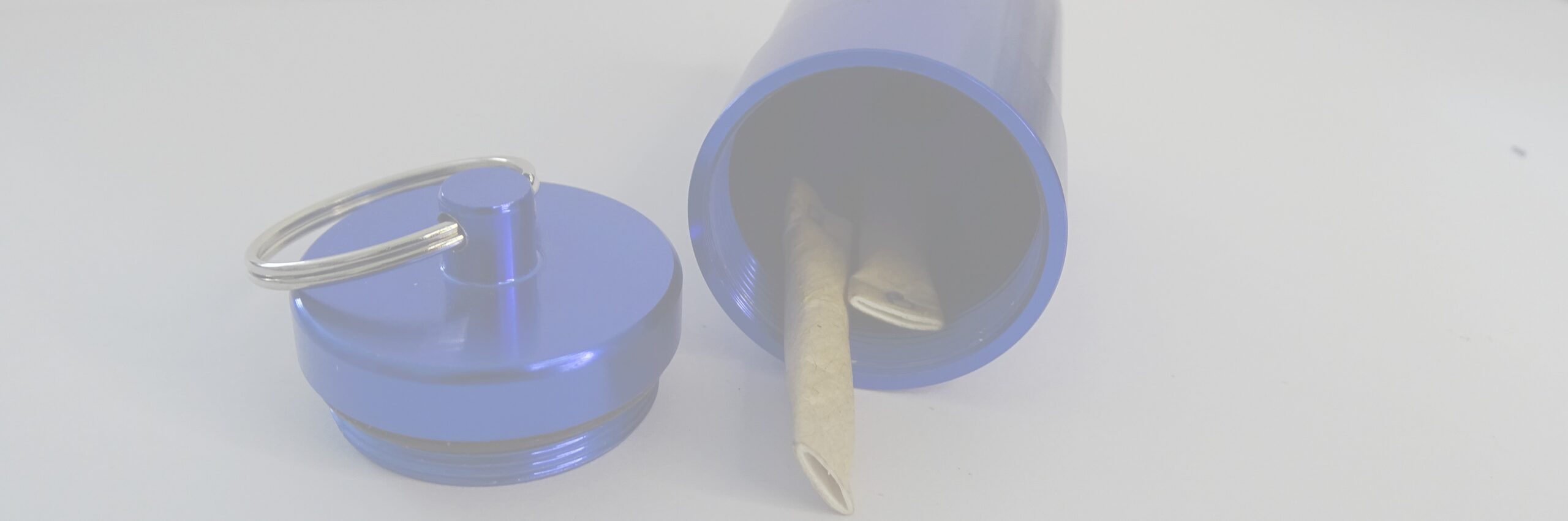 Materiel de rangement hermétique pour le matériel de nosework